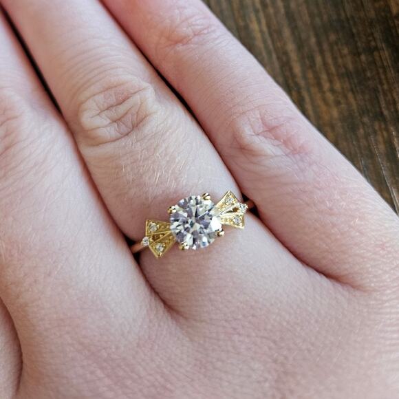 Sweet Engagement Ring 6.5mm Round Semi-Set Cubic Zirconia Gold-Tone Ring Size 8 - Picture 8 of 14